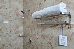 Hotel Udayee International