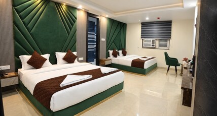 Hotel Ishaan Palace Near Delhi Airport Room Type - Family Suite Room