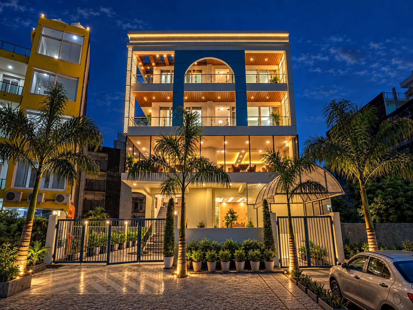 Saltstayz Premier Noida Sector 135 Expressway - Tap to explore photos
