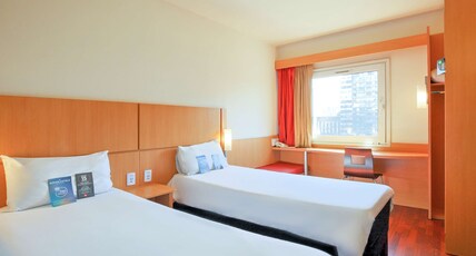 Hotel ibis Buenos Aires Congreso Room Type - Standard Room with twin beds