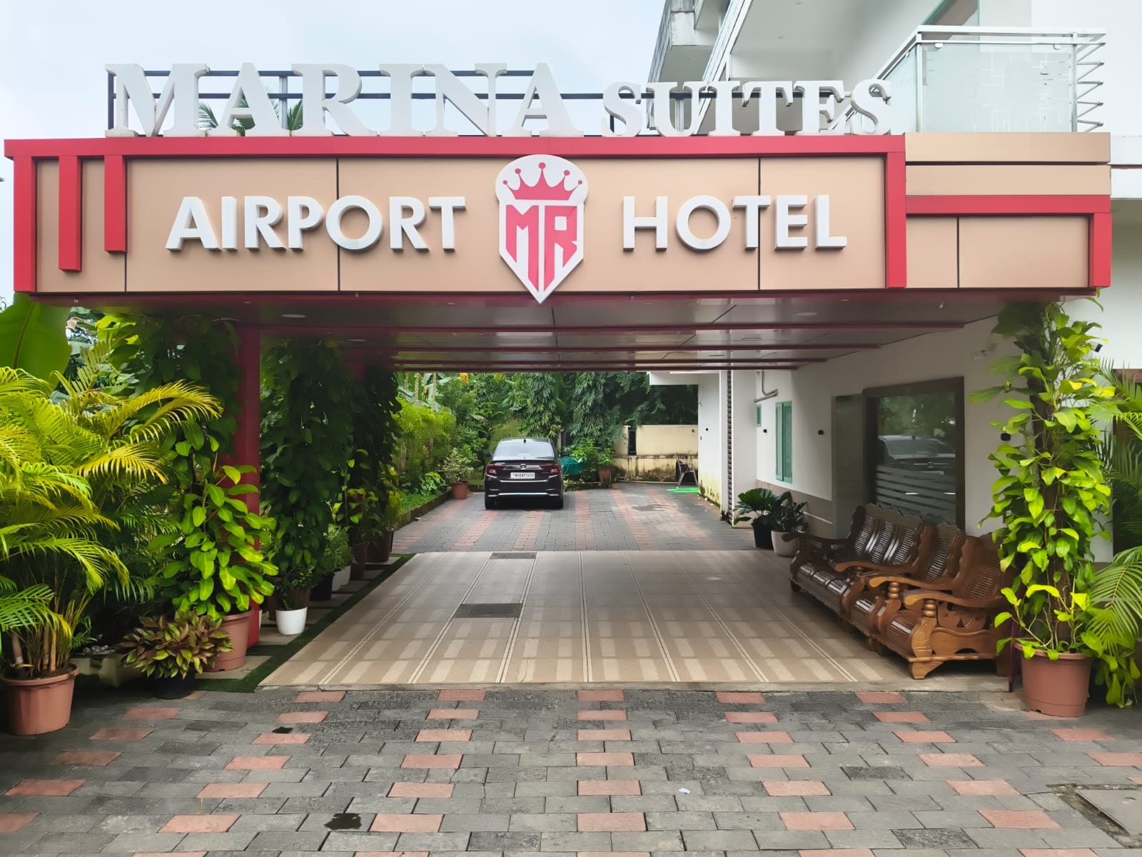 Marina Suites Airport Hotel - Tap to explore photos