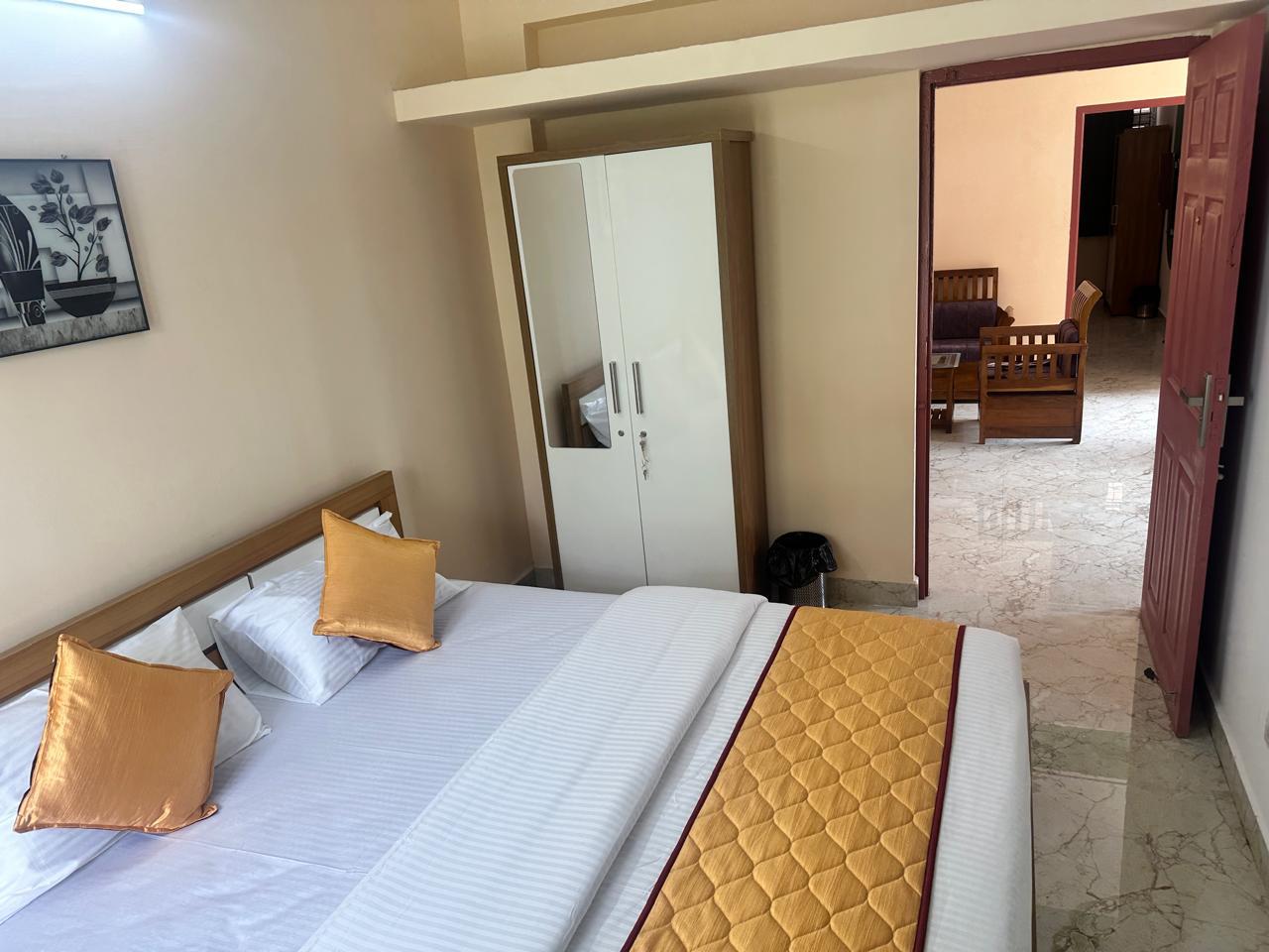 Lynx Serviced Apartments - Tap to explore photos
