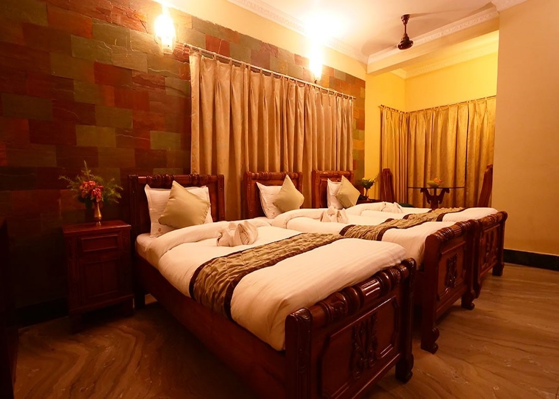 Hotel Prime Murti - Tap to explore photos