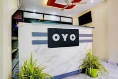 Hotel O Aatmakuri