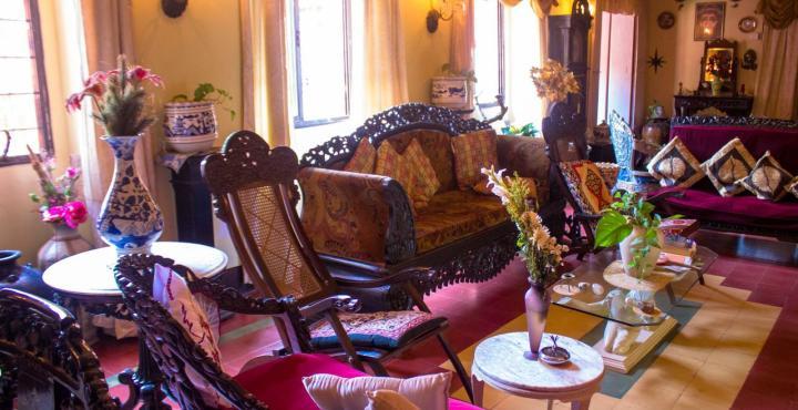 Palacete Rodrigues Heritage Holiday Mansion - Tap to explore photos