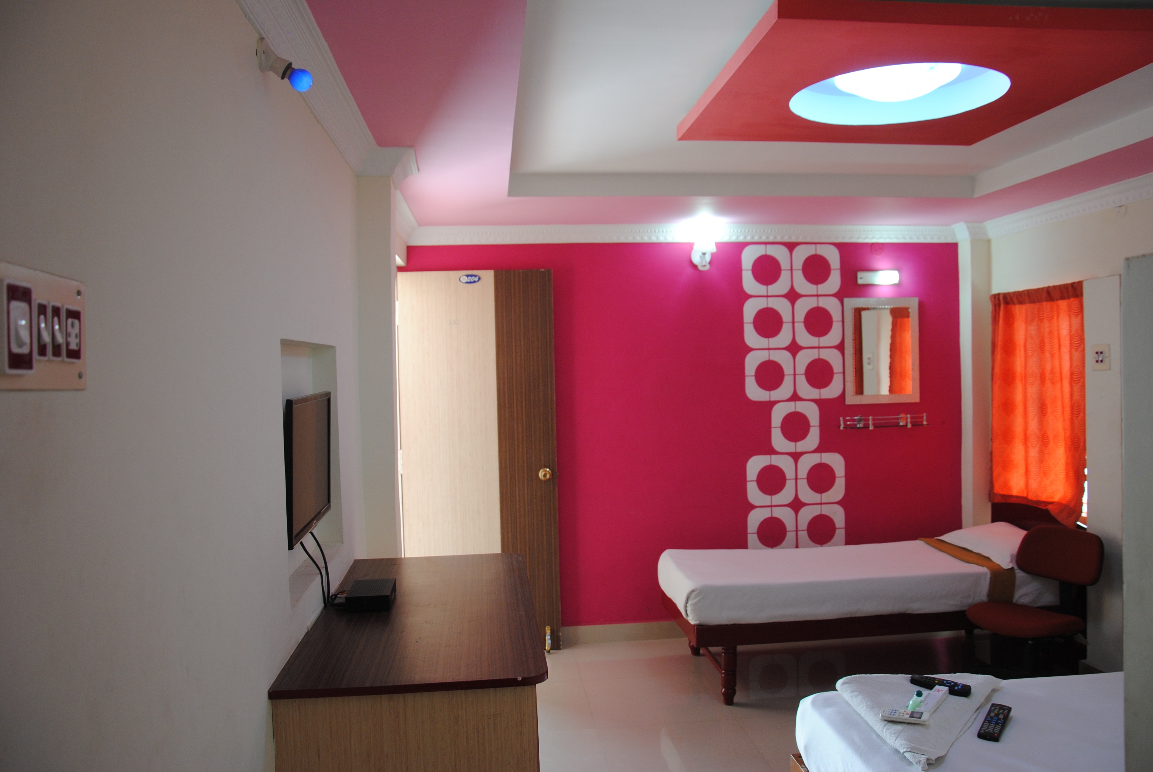 Just Guest House - Tap to explore photos