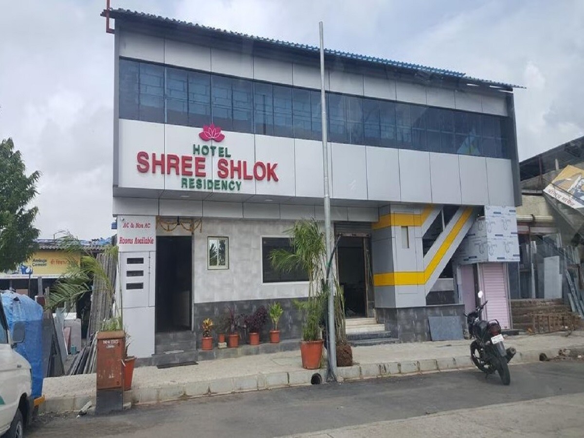 Hotel Shree Shlok Residency - Tap to explore photos