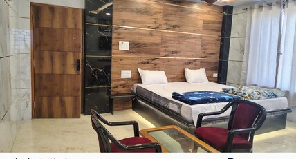 KOHINOOR RESIDENCEY Room Type - 201 AC SUITE  2COT ROOM