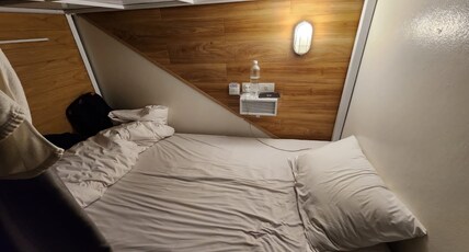 BITS Hostel | AC Dorms Room Type - BITS 6 BED DORMITORY