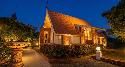 NOSTRAVILA Room Type - Queen Prime with Private Pool and Outdoor Jacuzzi , Stand - Alone Villa NOSTRAVILA Room Type - Queen Prime with Private Pool and Outdoor Jacuzzi , Stand - Alone Villa