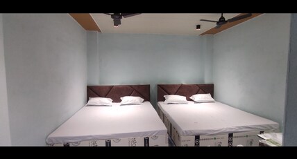 Shivkashi Room Type - Bedroom 5