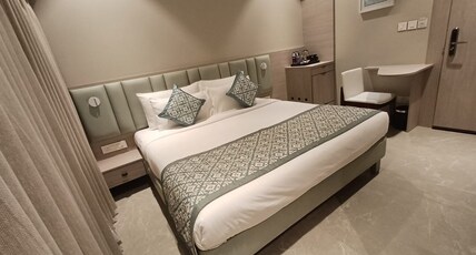 Hotel 24K Room Type - PREMIUM ROOM