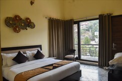 Pinewood Manor Kasauli
