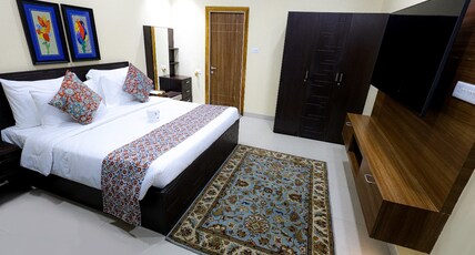 Mayfair World Cup Village Room Type - Deluxe Suite