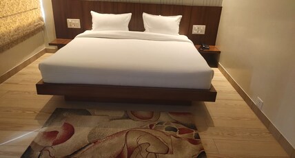 GMR REGENCY Room Type - Executive  Room