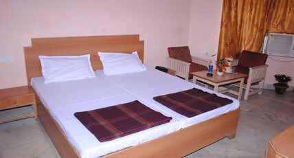 Hotel Richi Palace Room Type - Junior Suite