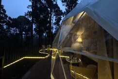 Address of The Edens Glamp