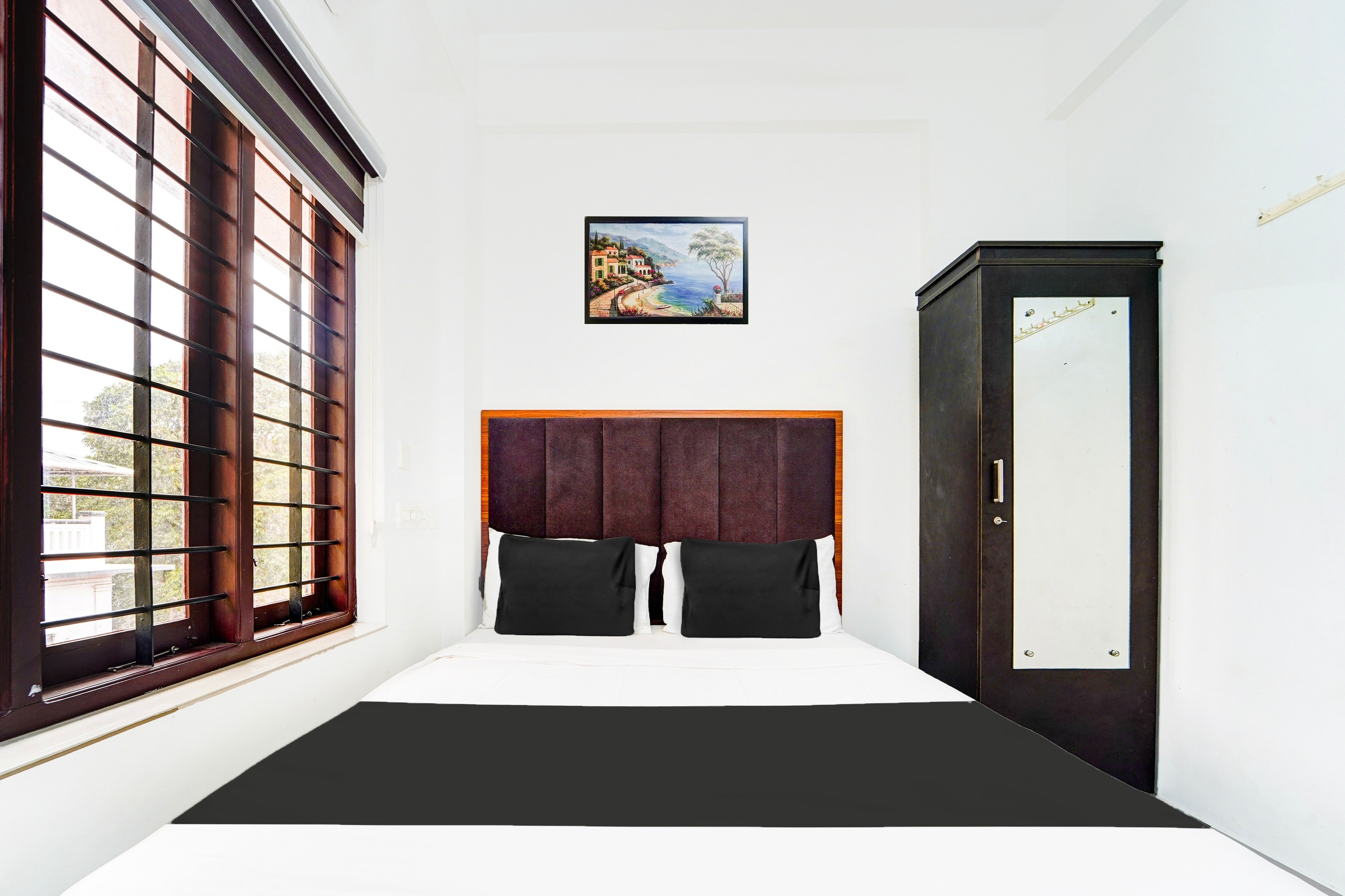 Hotel O Attukal Near Attakulangara Formerly Remya Residency - Tap to explore photos