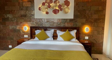 Yashmay Villa Club & Resort Room Type - Luxury Room