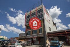 OYO 666 Mc Hotel Fairview