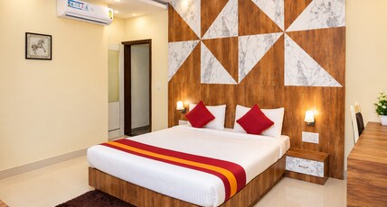 Ishwerya Suites Room Type - Standard Deluxe Room