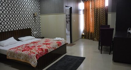 HOTEL KRAZY Room Type - Classic Room