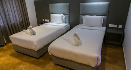 Hotel Hills Tirupattur Room Type - Executive Room Hotel Hills Tirupattur Room Type - Executive Room