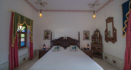 Ranakpur Safari Resort Room Type - Suite Room with Bathtub