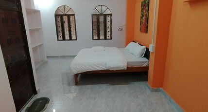 Ganga Putra Inn | Rooms & Dorms Room Type - Large Double Room