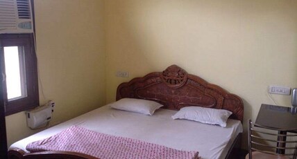 Hotel Navrang Room Type - Deluxe Rooms