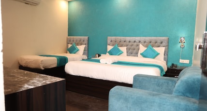 Hotel Gharonda-Ganga Valley View Room Type - Family Suite Hotel Gharonda-Ganga Valley View Room Type - Family Suite