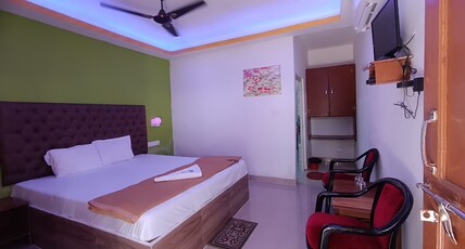 SEA VIEW BEACH RESORT Room Type - Deluxe Room with Bathtub
