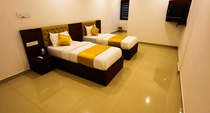 Thejaswini Residency Room Type - Deluxe twin Room