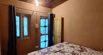 Tathastu Retreat Room Type - 202-Family Pine Room