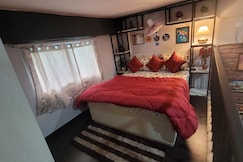 The Army House: A serene homestay with river & mountains view