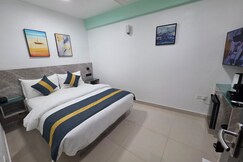 TOUR INN