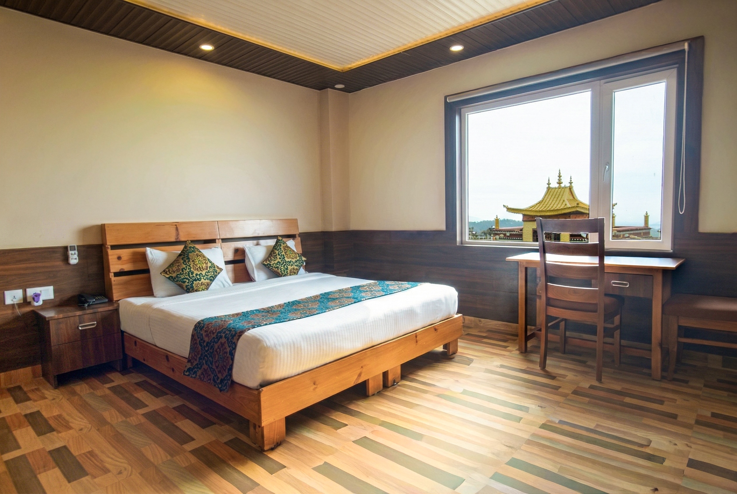 Hotel Buddha House Himalayan Brothers - Tap to explore photos