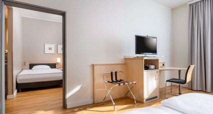 M Room Type - Family Connecting Rooms