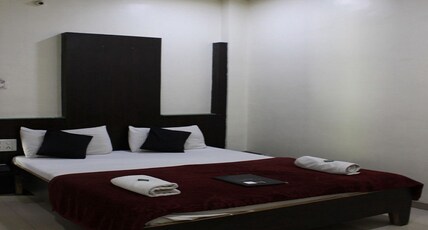 Venkatesh Lodge Room Type - Non AC Deluxe Room