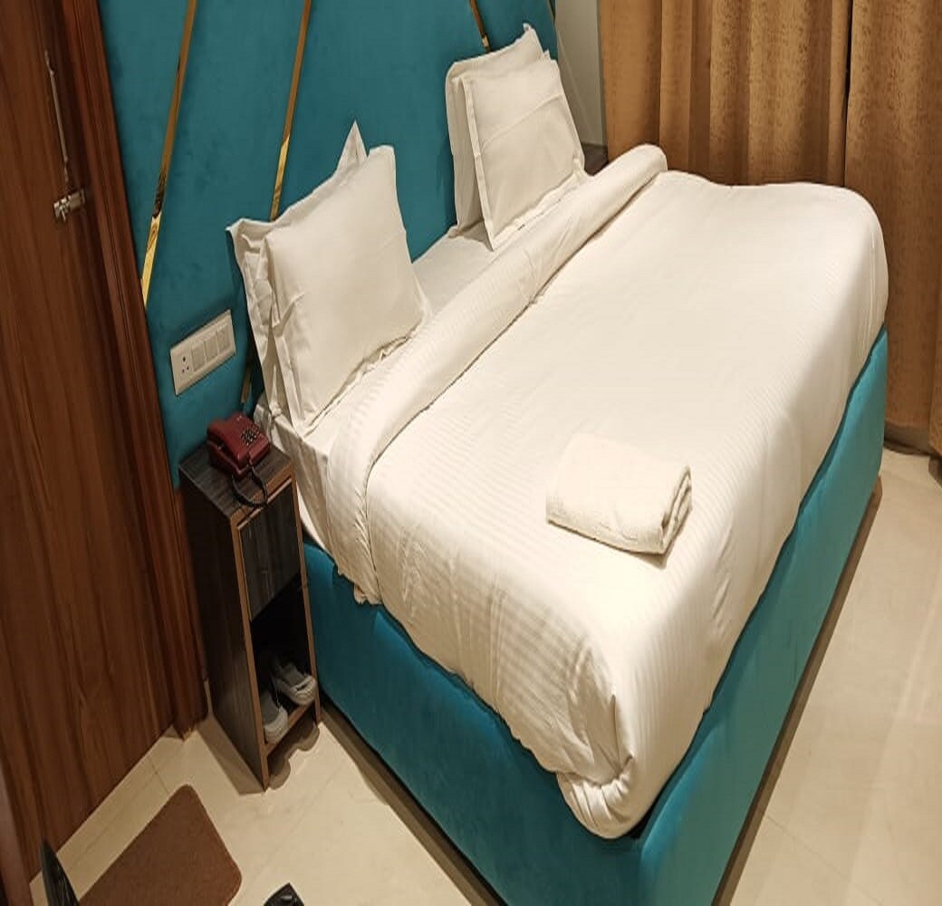 Hotel Heritage Zirakpur - Tap to explore photos