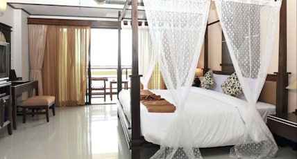 Pattaya Loft managed by Loft Group Room Type - Deluxe Suite City View with Balcony Pattaya Loft managed by Loft Group Room Type - Deluxe Suite City View with Balcony