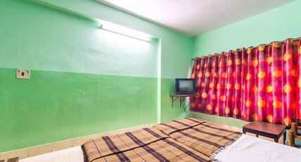 Gaurav Lodge Room Type - Double Non A/c