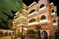 Mahal Khandela -City Center Bani Park Hotel