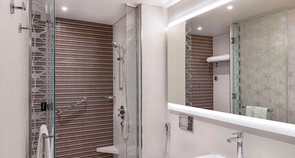 Hyatt Place Dubai Wasl District Room Type - King Suite