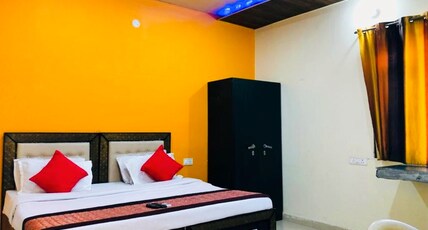 Hotel TIP TOP Room Type - Bedroom 1