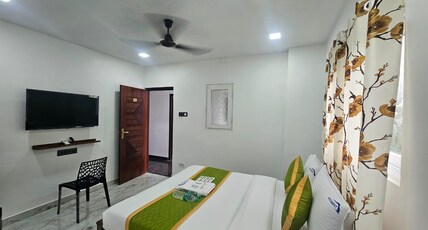 Metro Residency.com Room Type - Executive Room Large