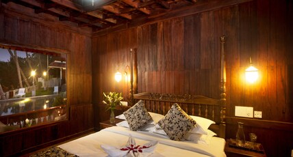 Sea Lagoon Health Resort Cherai Room Type - Heritage Premium with Balcony
