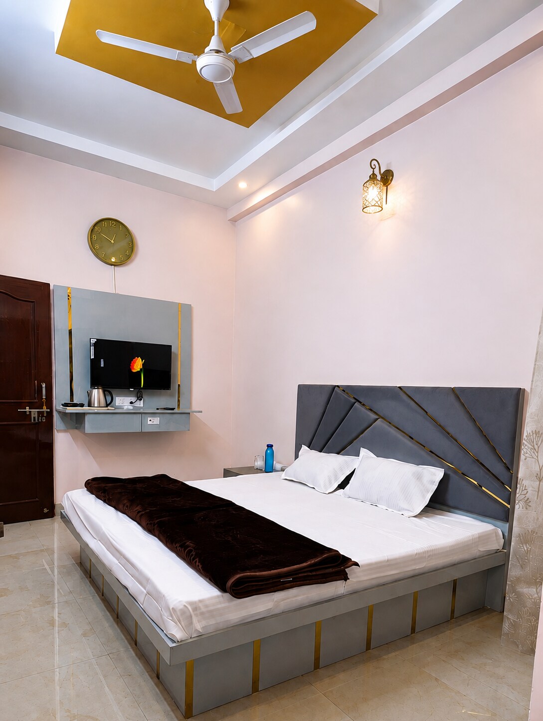Shree Sanwariya Seth Homestay - Tap to explore photos