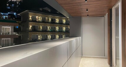 Hotel Budha Valley Room Type - Luxury Room King Bed with Balcony
