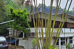 Kallarackal 3Bedroom Homestay